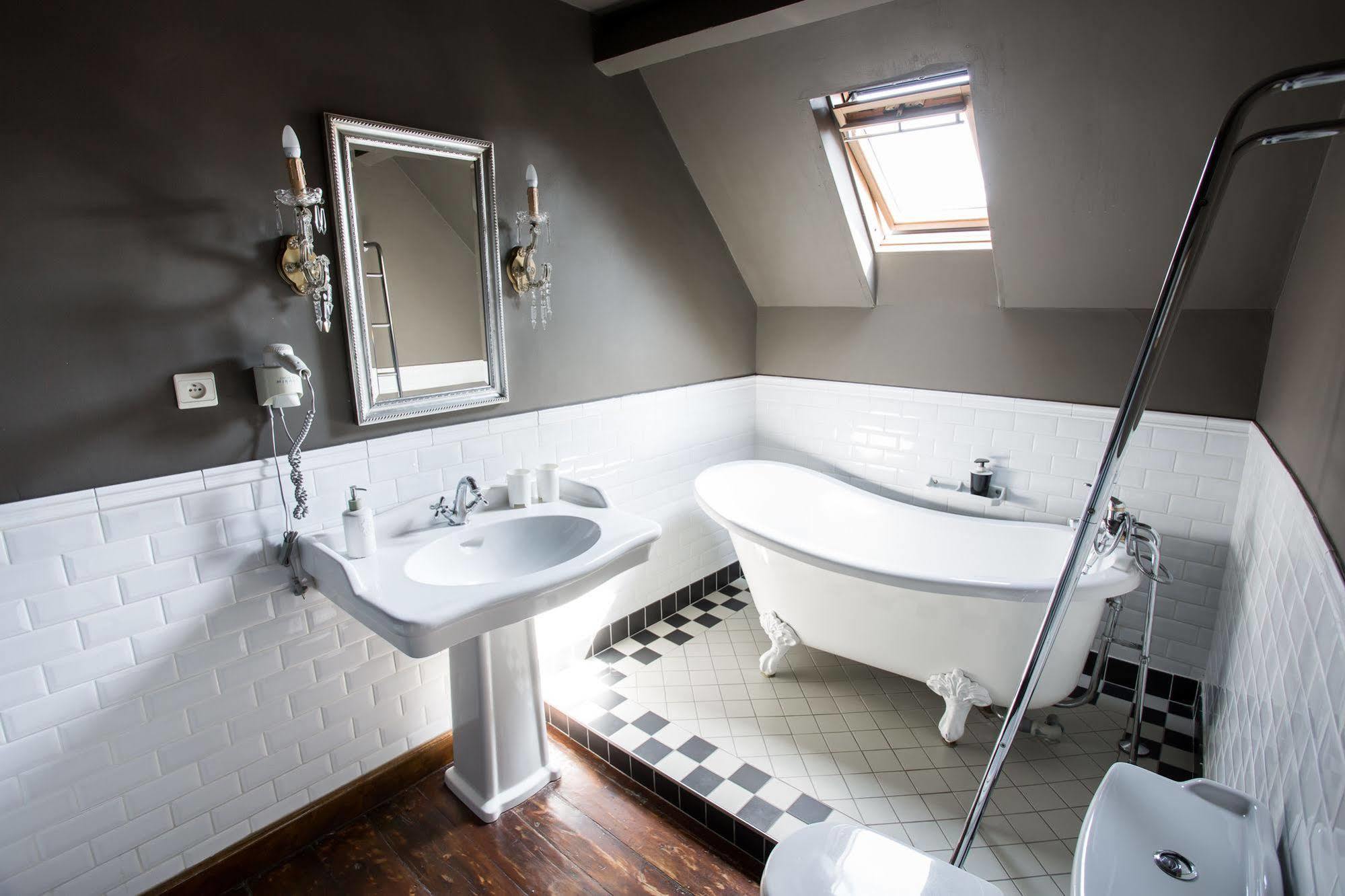 B&B Downtown Bxl Bruksela Zewnętrze zdjęcie