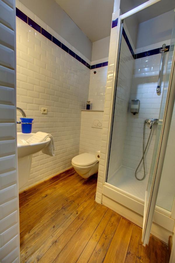 B&B Downtown Bxl Bruksela Pokój zdjęcie